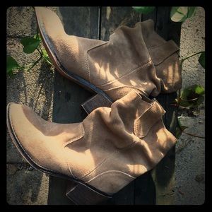 🍁Slouchy Suede Western Boots for Fall 🍁